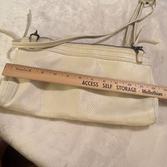 Carlos Santana Ivory Crossbody Bag Purse zippered studded small faux leather - Picture 8 of 11